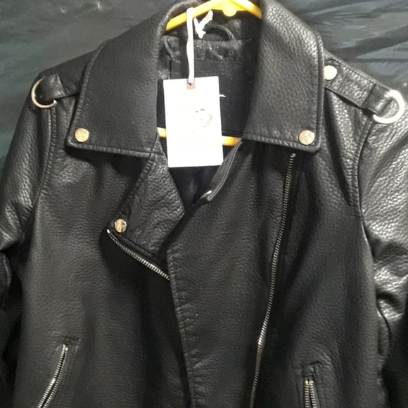 Jessica Simpson jacket - Picture 3 of 4